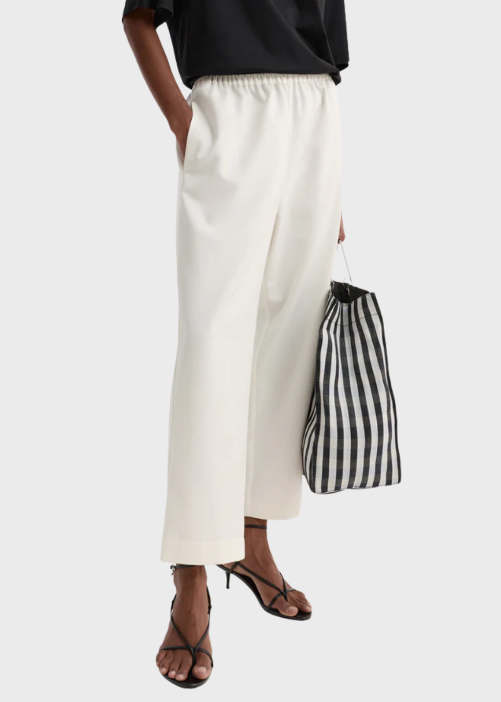 Rohe Cropped Wide Leg Trousers | Shop Tula