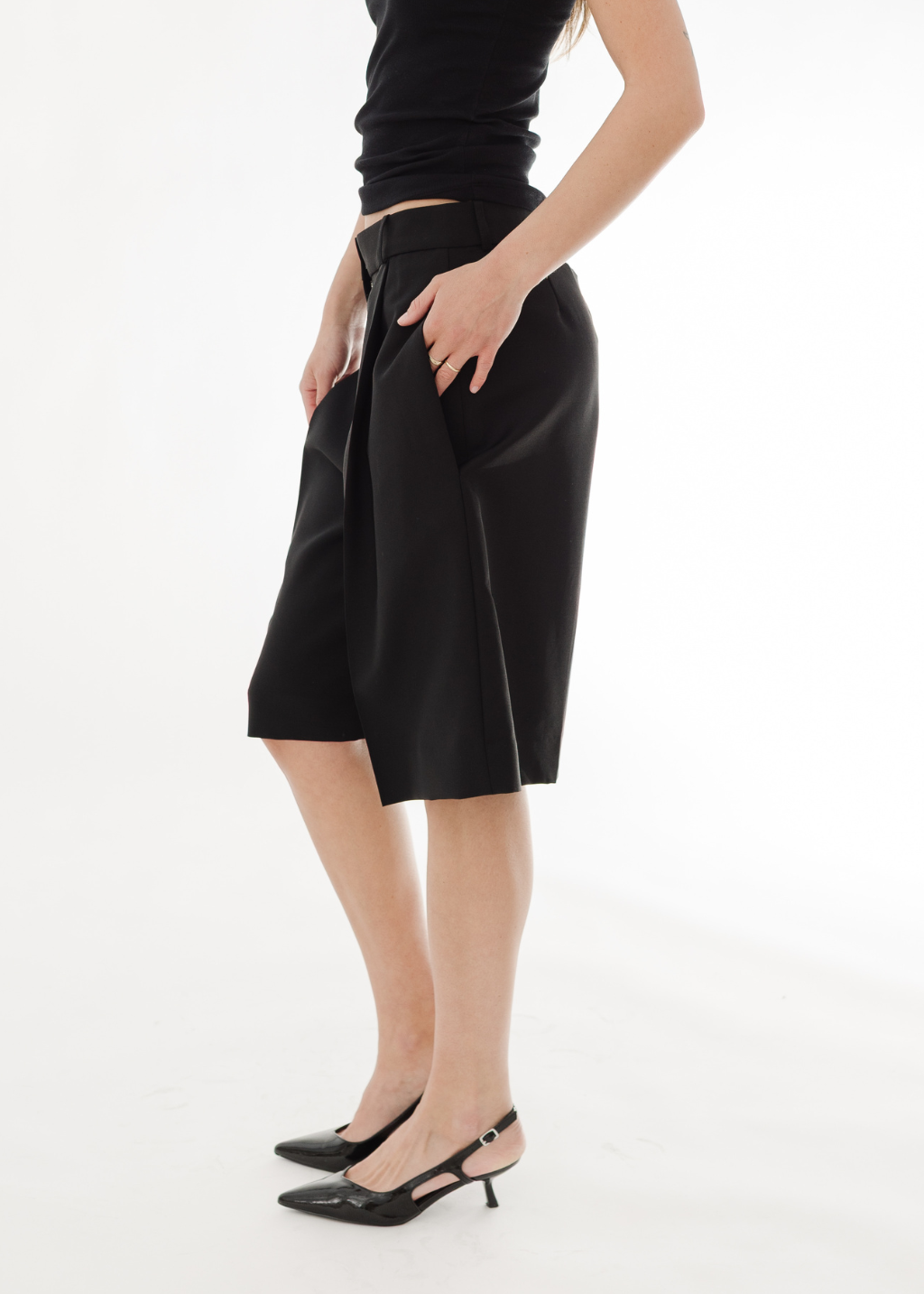 Rohe Tailored Single Pleat Shorts | Shop Tula