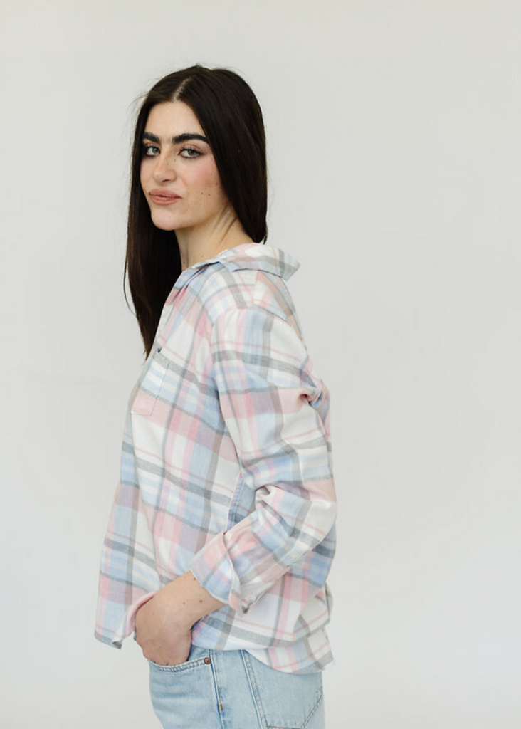 Side Frank & Eileen Relaxed Button-Up | Tula's Online Boutique