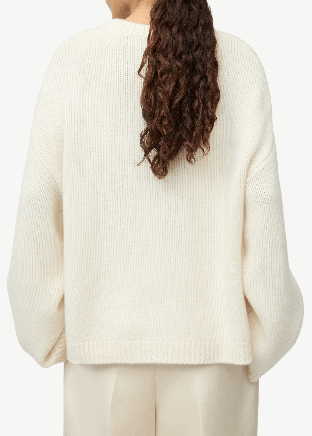 Soft Goat Chunky Crewneck in Feather | Shop Tula