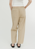 Xírena Baxter Pant in Dune | Shop Tula