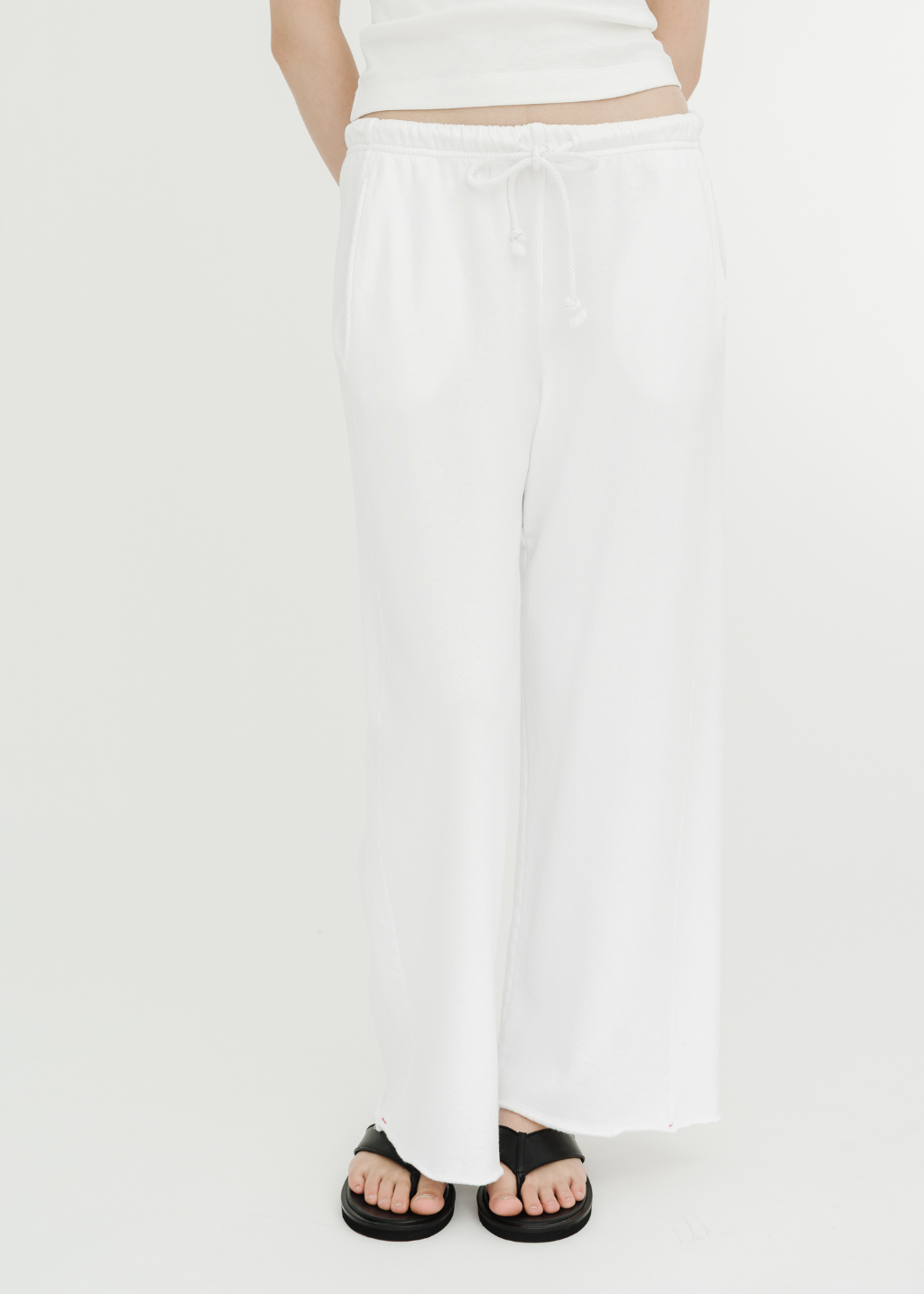 Xírena Matteo Sweatpant in White | Shop Tula