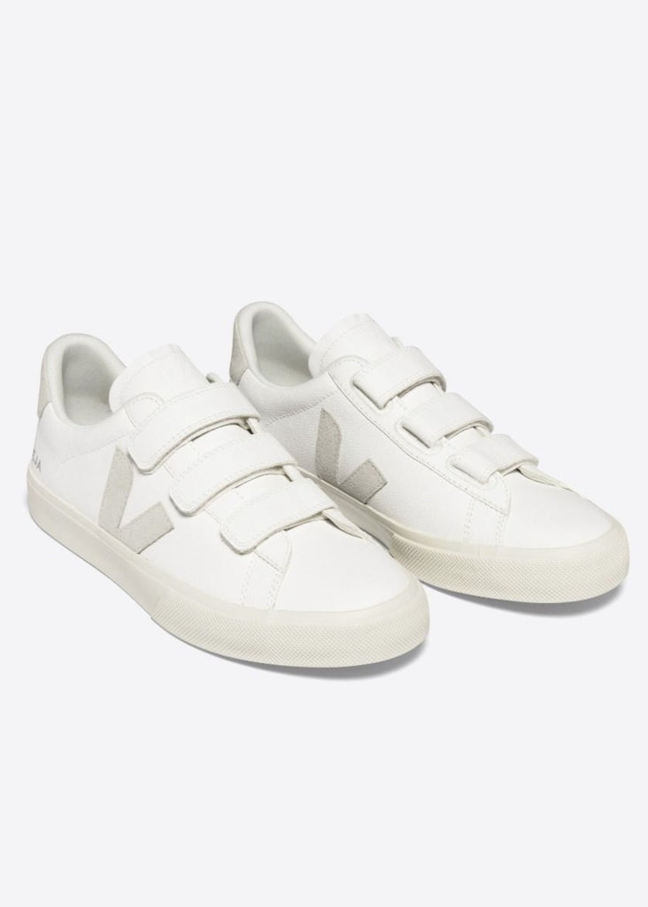 VEJA North America Recife in White Natural | Tula's Online Boutique