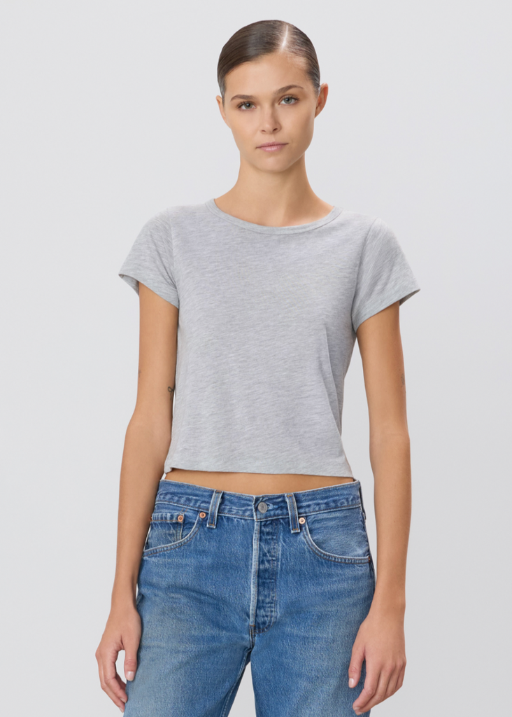 Éterne Chloe Boyfriend Tee | Tula's Online Store