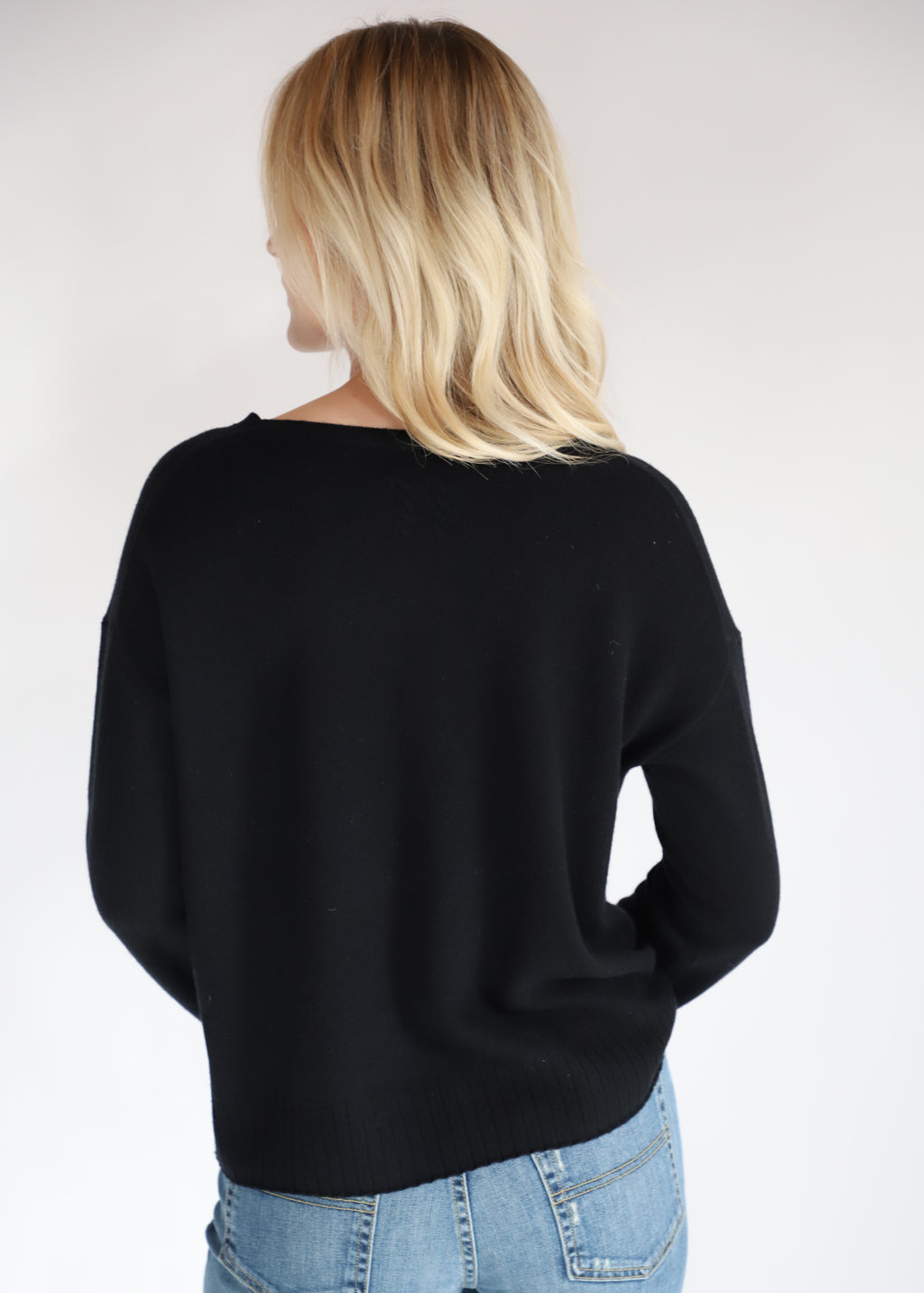 Nili Lotan Boyfriend Sweater | Tula's Online Boutique