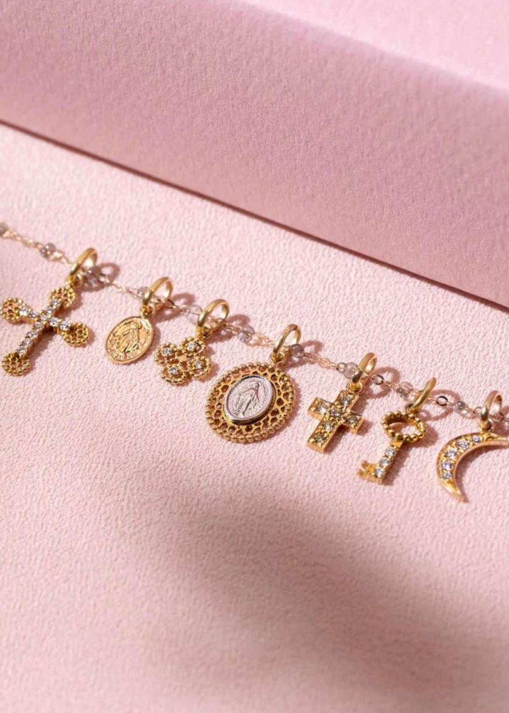 Gigi Clozeau Petite Gold Madone Pendant Chain I Tula Online Boutique 